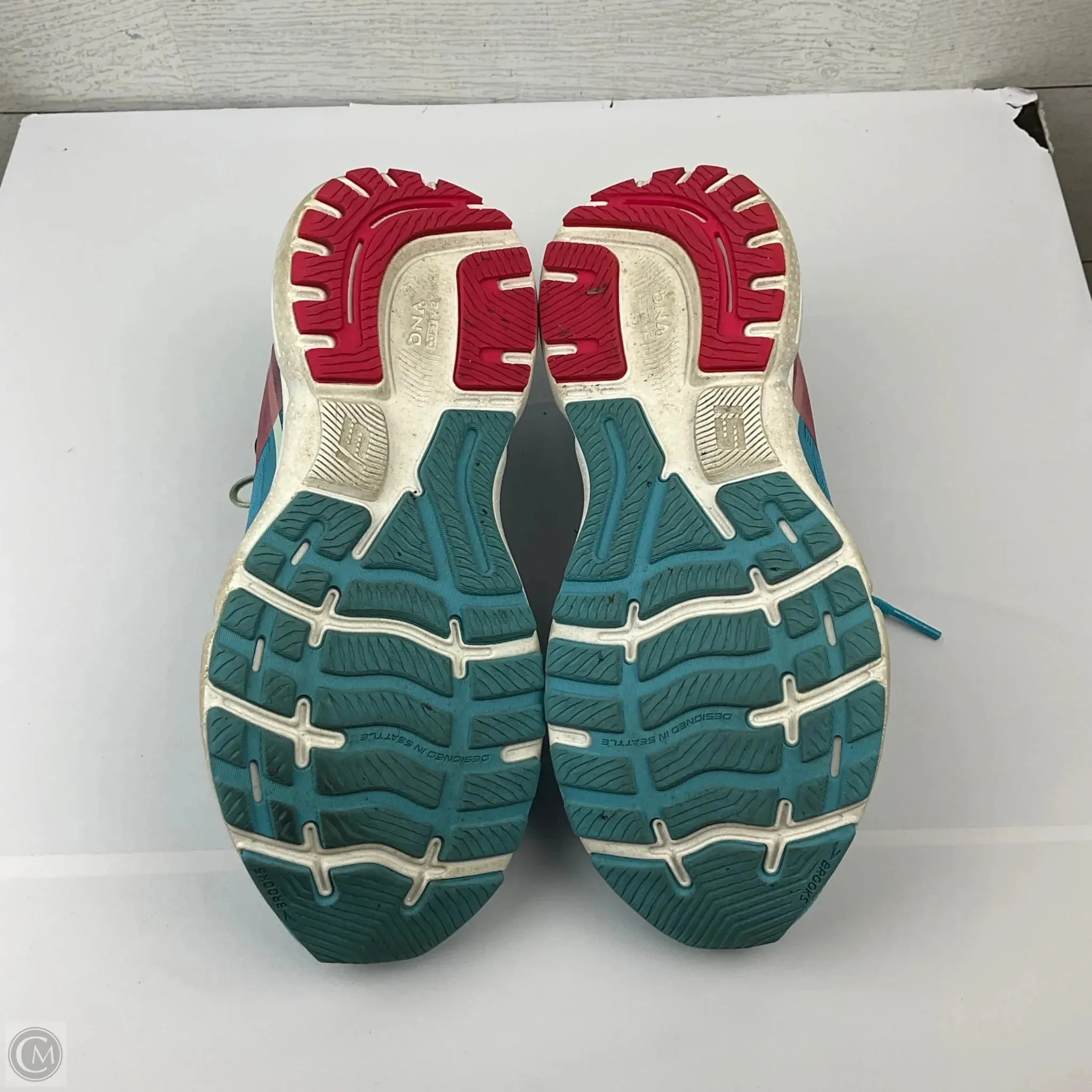 Shoes Athletic By Brooks In Blue, Size: 8