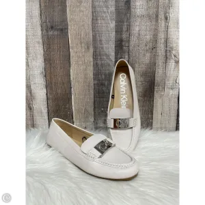 Shoes Flats By Calvin Klein In Ivory, Size: 10