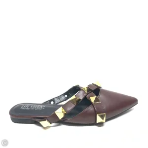 Shoes Flats By Clothes Mentor In Brown, Size: 9