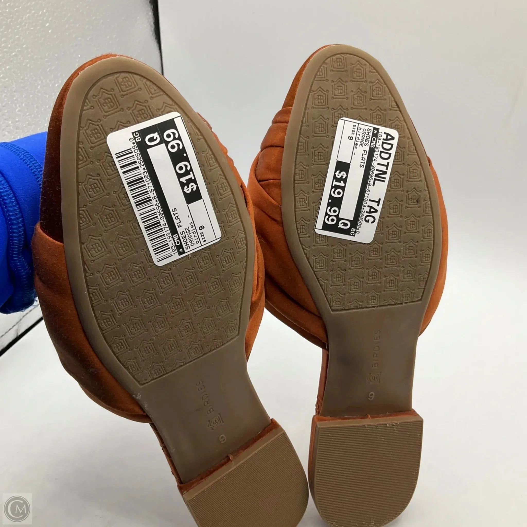 Shoes Flats By Cmb In Orange, Size: 9