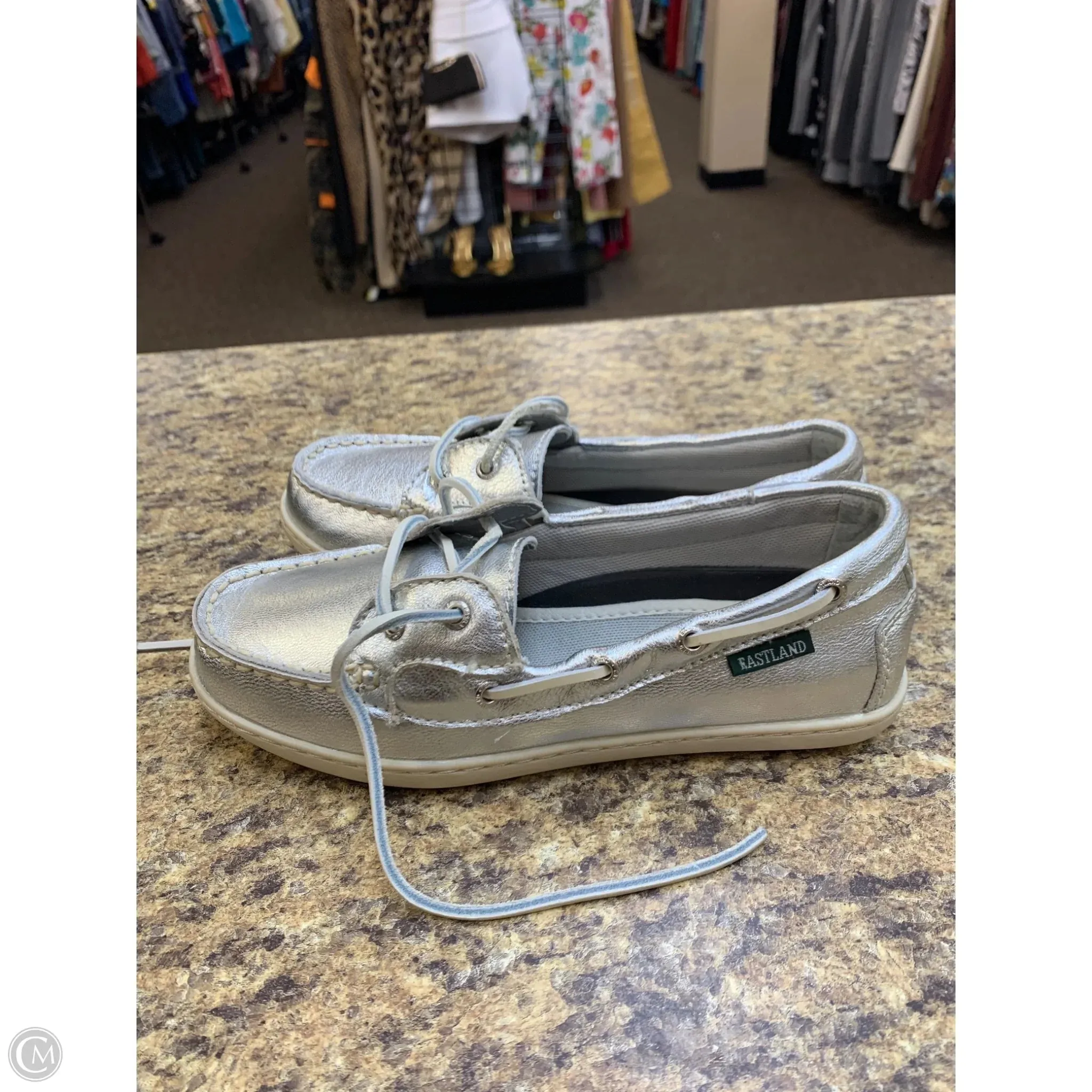 Shoes Flats By Eastland In Silver, Size: 6.5