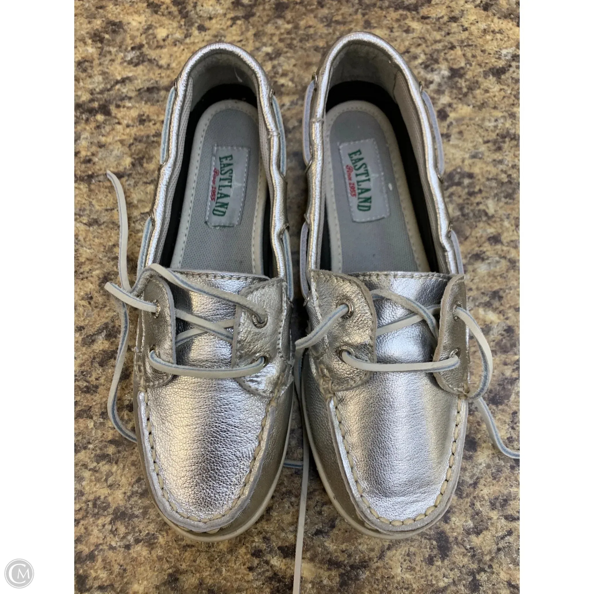 Shoes Flats By Eastland In Silver, Size: 6.5