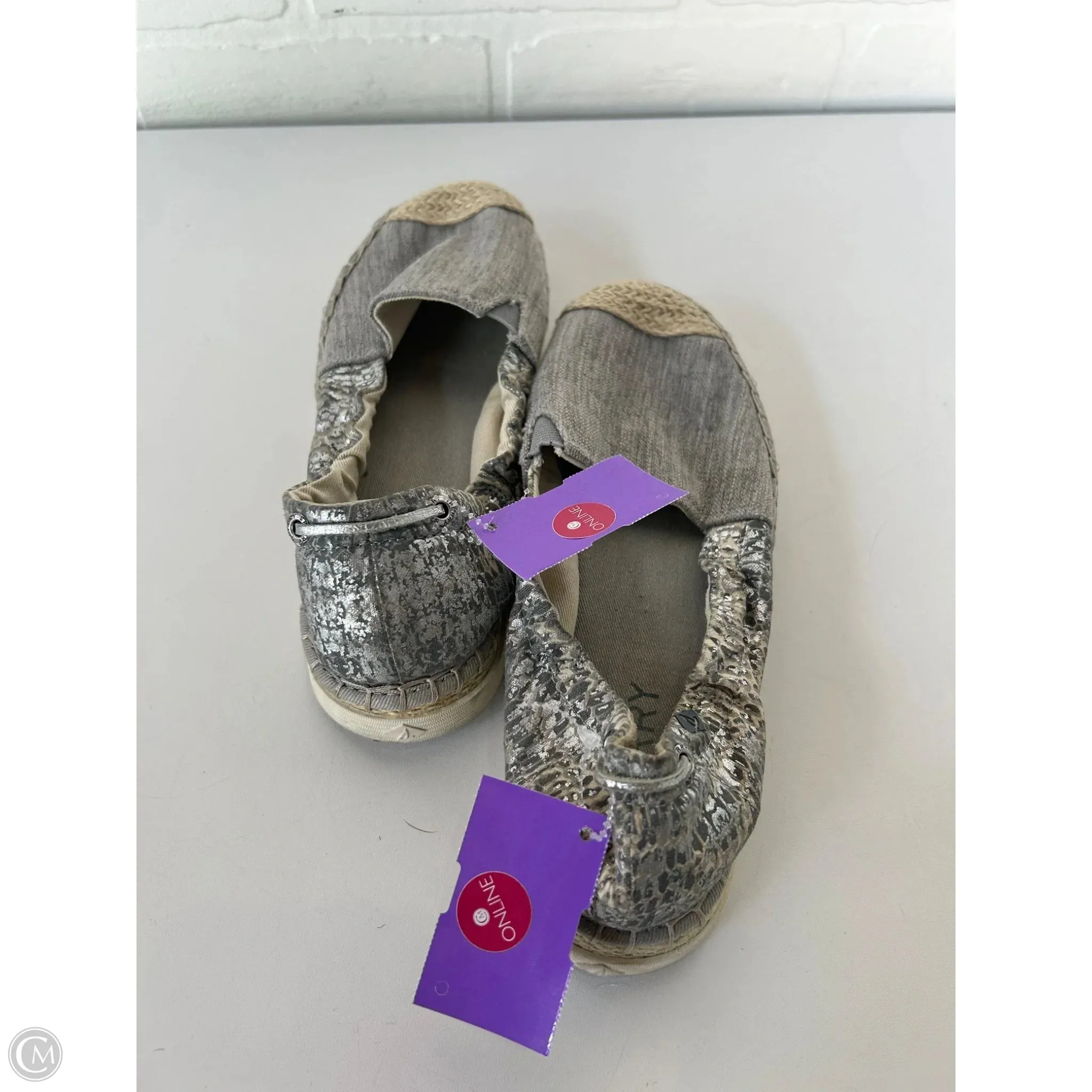 Shoes Flats By Sperry In Grey, Size: 7.5