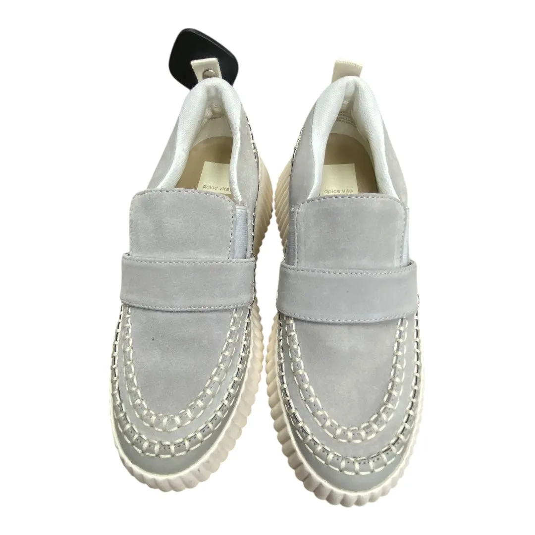 Shoes Sneakers By Dolce Vita In Grey & White, Size:6.5