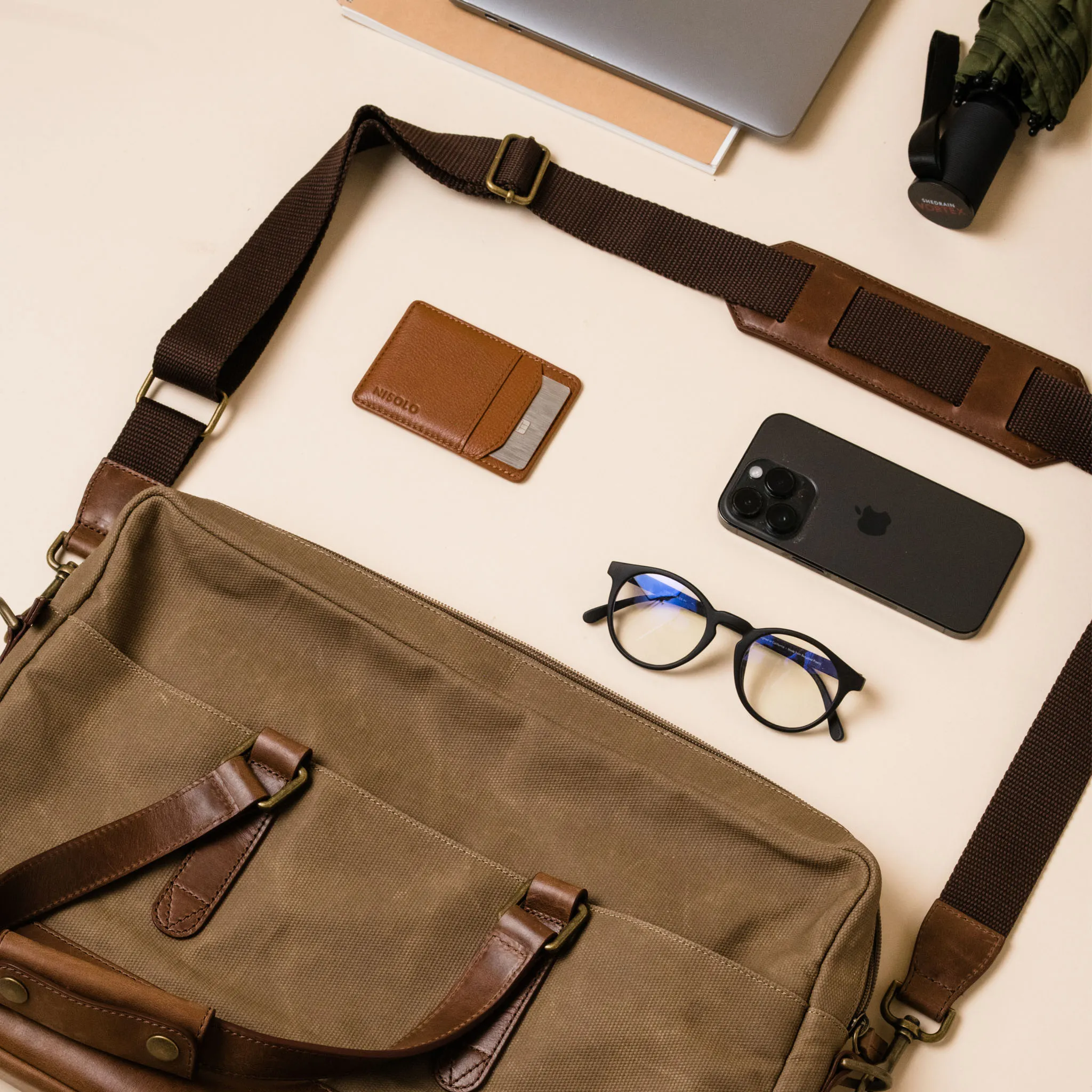 Vincent Slim Briefcase -NISOLO